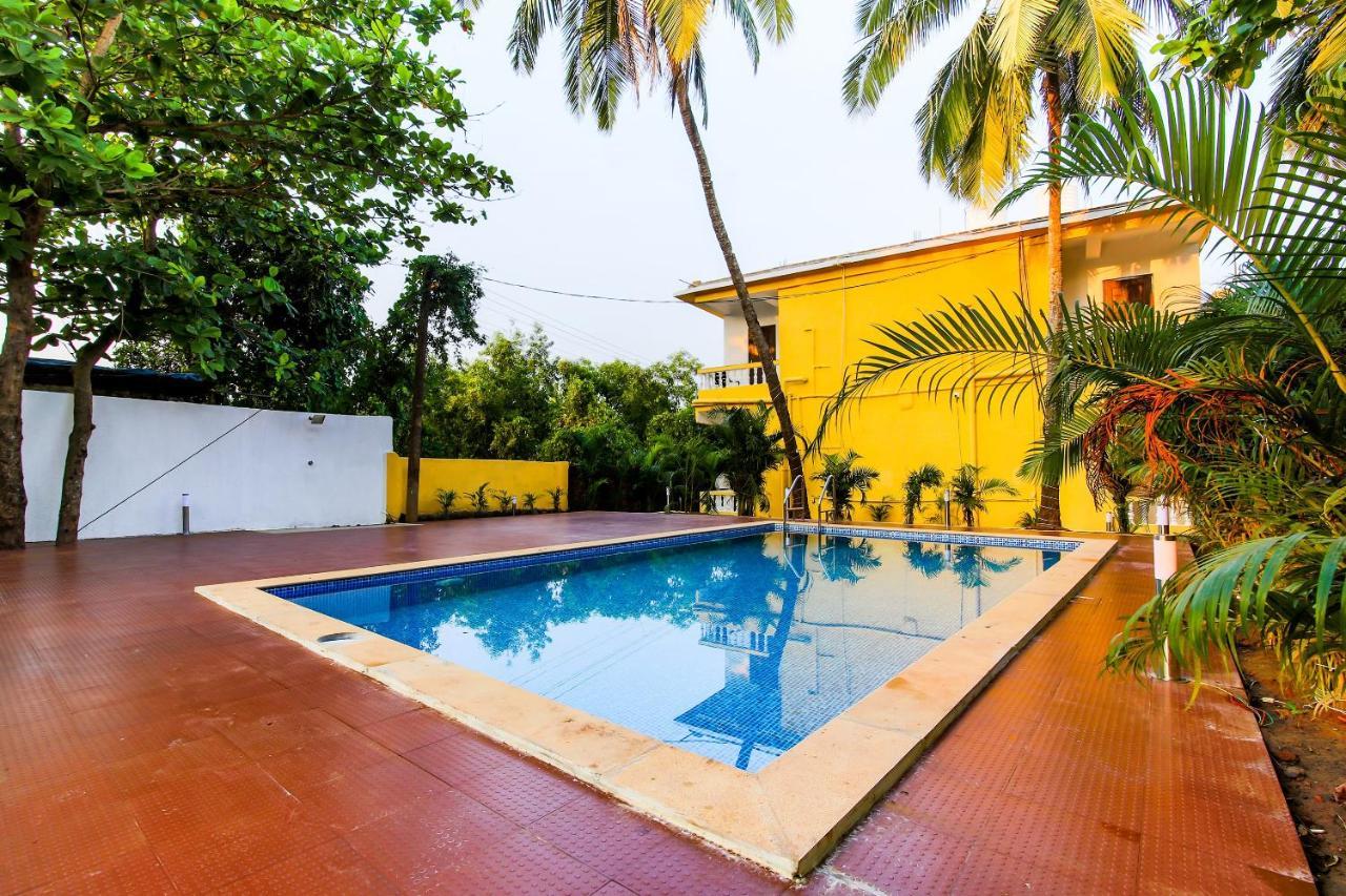 Oyo Flagship 19362 Sai Coco Resort Morjim Luaran gambar