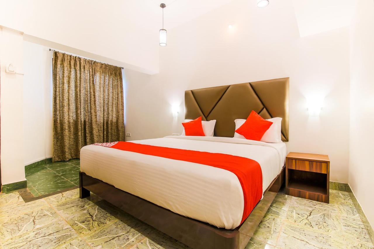 Oyo Flagship 19362 Sai Coco Resort Morjim Luaran gambar